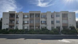 FrontBuilding1600x900